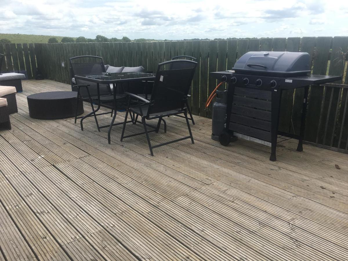 Country House And Spa Coleraine Exteriör bild